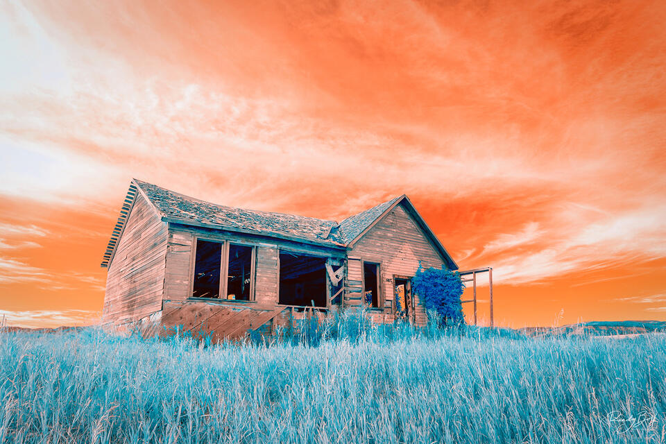 infrared abandoned house in Wyoming